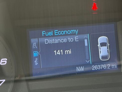 Used 2018 Ford Taurus SE FWD image 7