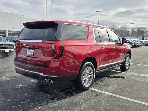 New 2026 GMC Yukon XL Denali image 8