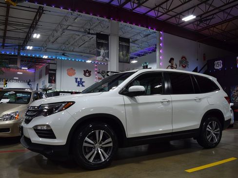 Used 2016 Honda Pilot EX-L image 11