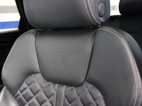 Used 2023 Audi SQ5 Premium Plus image 37