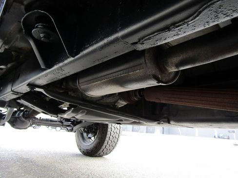 Used 2018 Jeep Wrangler Unlimited Sport image 13