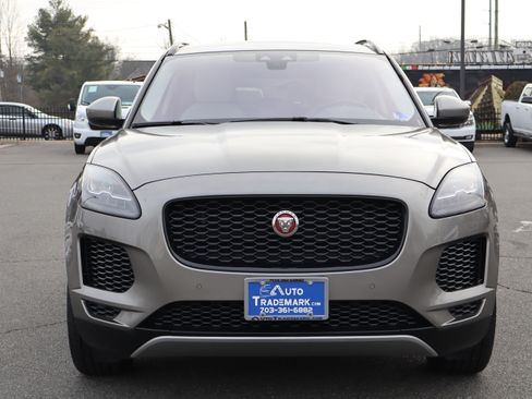 Used 2019 Jaguar E-PACE SE image 3