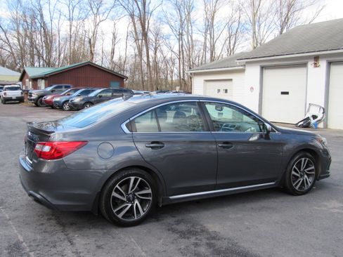 Used 2018 Subaru Legacy 2.5i Sport image 10