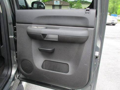 Used 2011 Chevrolet Silverado 1500 LT Z71 AWD/4WD image 27