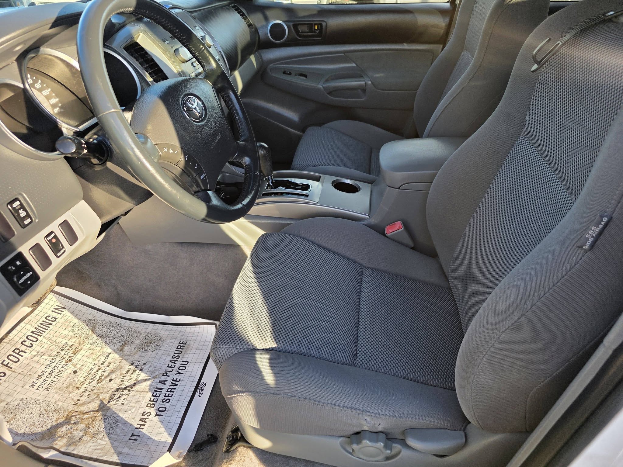 Used 2005 Toyota Tacoma 2WD Double Cab PreRunner image 16