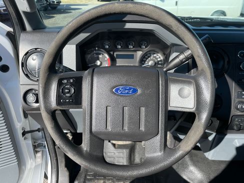 Used 2014 Ford F450 image 10