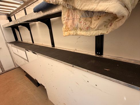 Used 2022 Ford E-350 and Econoline 350 image 16