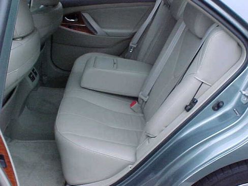 Used 2009 Toyota Camry XLE image 49