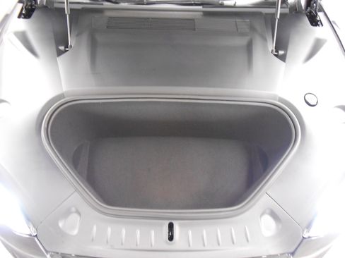 Used 2026 Tesla Model S image 18