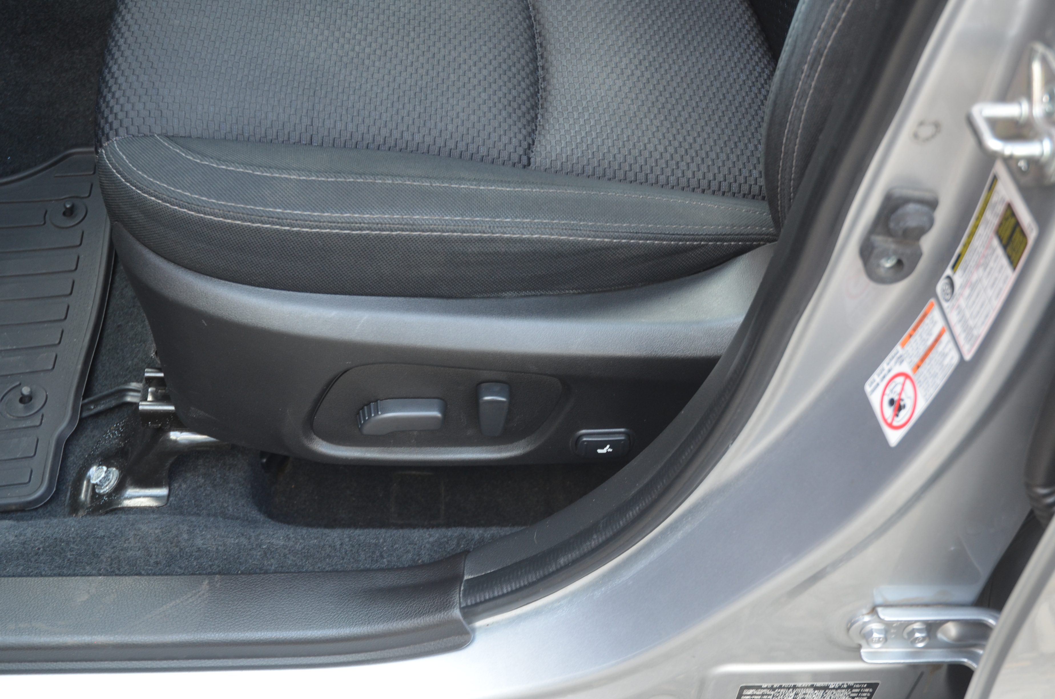 Used 2015 Subaru Forester 2.5i Premium AWD/4WD image 23