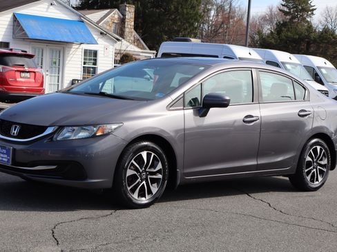 Used 2015 Honda Civic EX image 5