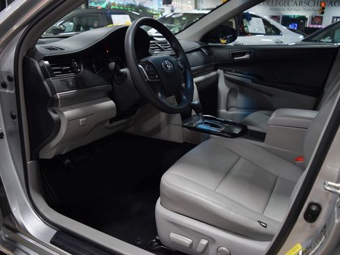 Used 2012 Toyota Camry LE image 15