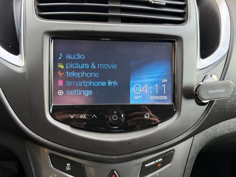 Used 2016 Chevrolet Trax LTZ FWD image 13