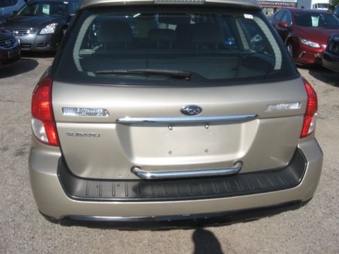 Used 2008 Subaru Outback 2.5i Limited Wagon AWD/4WD image 5