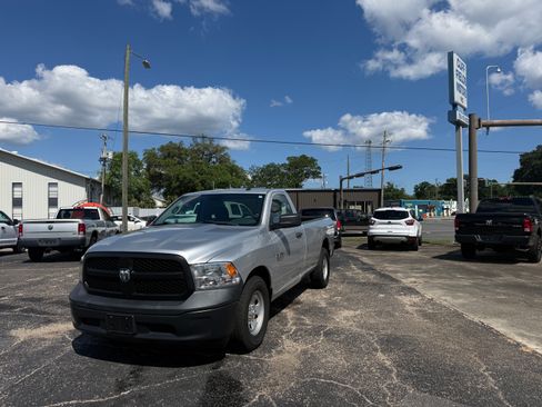 Used 2017 RAM 1500 2WD Regular Cab Tradesman image 1