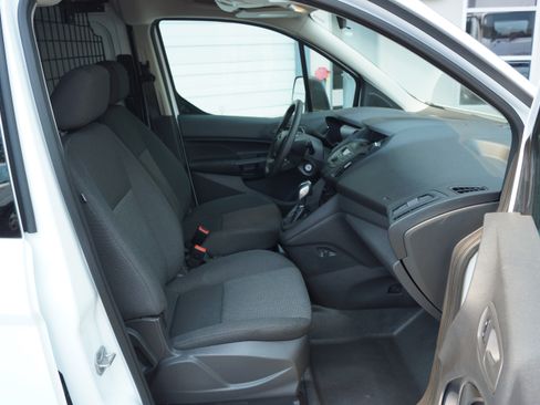 Used 2016 Ford Transit Connect XL image 21