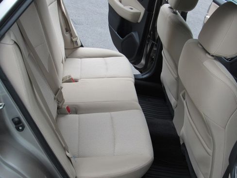 Used 2015 Subaru Outback 2.5i Premium AWD/4WD image 21