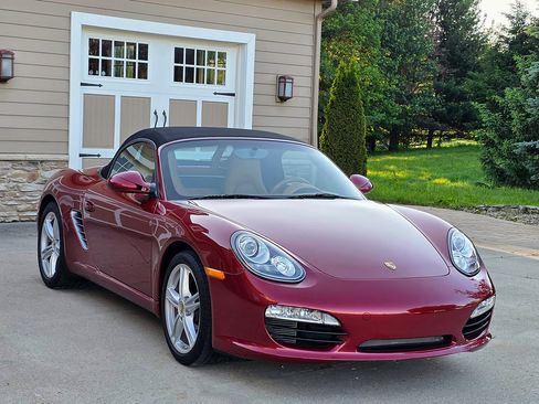 Used 2010 Porsche Boxster S RWD image 5