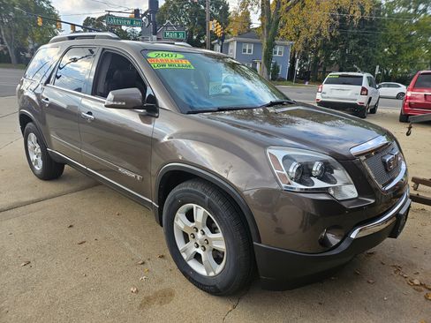 Used 2007 GMC Acadia SLT image 3