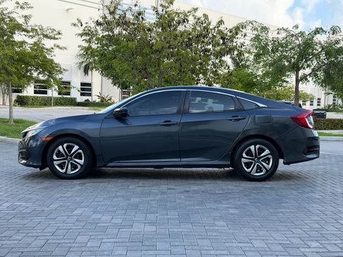Used 2018 Honda Civic LX image 4