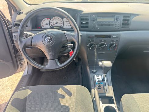 Used 2004 Toyota Corolla S FWD image 21