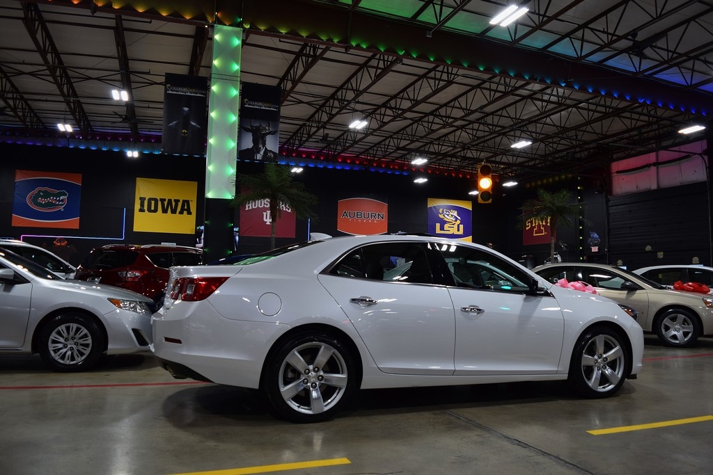 Used 2015 Chevrolet Malibu LTZ FWD image 8