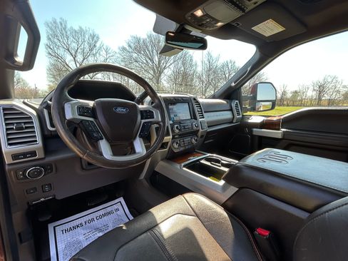 Used 2017 Ford F250 King Ranch image 11