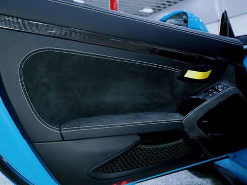 Used 2019 Porsche 911 GT3 RS image 40