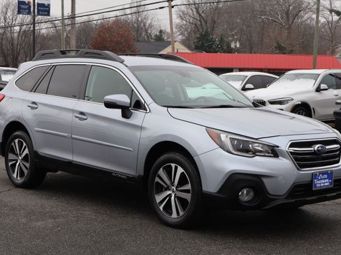 Used 2019 Subaru Outback 3.6R Limited image 9