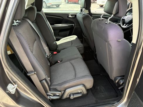 Used 2015 Dodge Journey FWD image 10