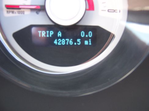 Used 2011 Ford Mustang GT Premium image 16