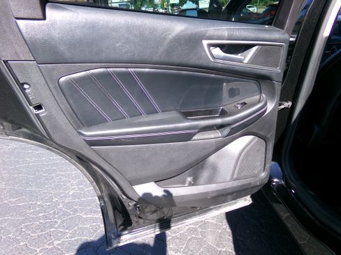 Used 2015 Ford Edge FWD Sport image 15