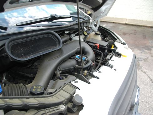 Used 2015 Ford Transit 150 image 31