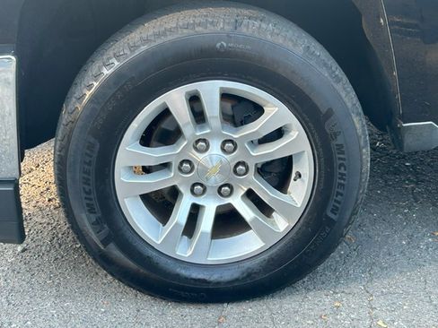 Used 2016 Chevrolet Silverado 1500 2WD Crew Cab LT image 31