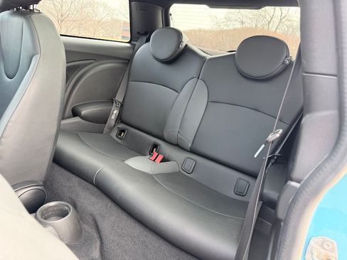 Used 2010 MINI Cooper image 21