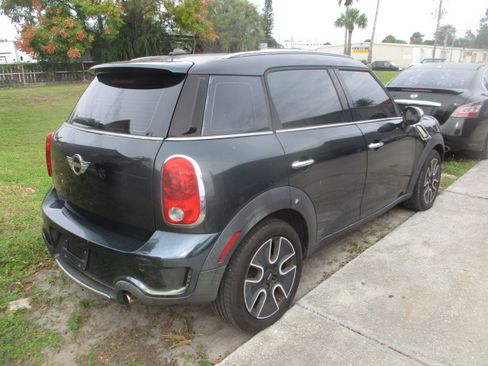 Used 2011 MINI Cooper Countryman S image 3