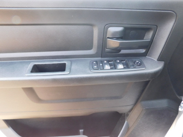 Used 2018 RAM 3500 4x4 Crew Cab ST image 10