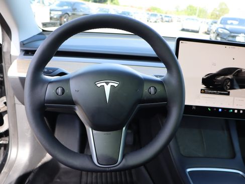Used 2023 Tesla Model 3 Long Range AWD/4WD image 19