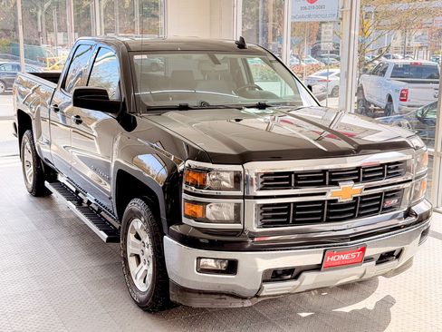 Used 2015 Chevrolet Silverado 1500 LT image 1