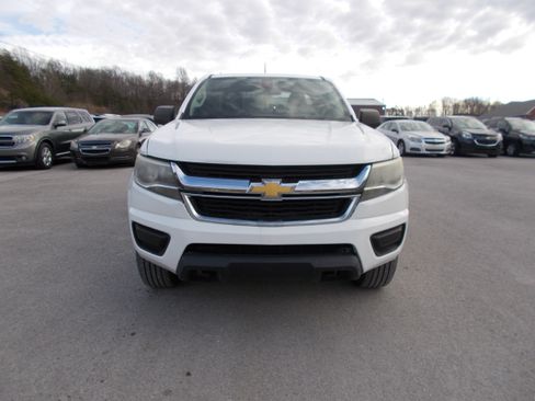 Used 2015 Chevrolet Colorado W/T image 2