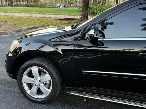 Used 2010 Mercedes-Benz ML 350 image 27