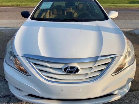 Used 2013 Hyundai Sonata GLS image 2
