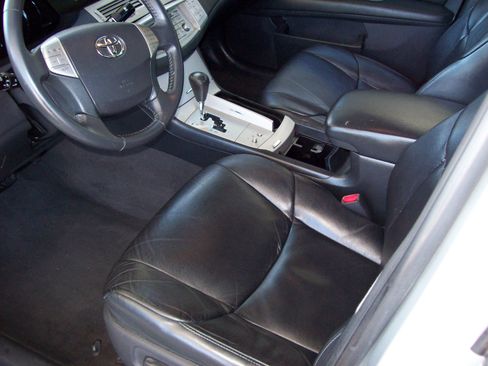 Used 2007 Toyota Avalon XLE Touring Sedan 4D FWD image 8