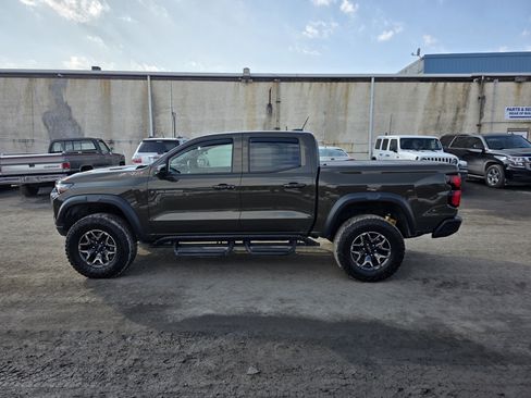 Used 2025 Chevrolet Colorado ZR2 image 8