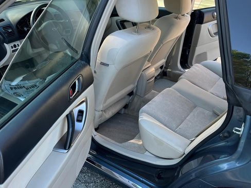 Used 2006 Subaru Legacy 2.5i Special Edition image 9