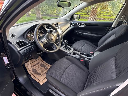 Used 2019 Nissan Sentra SV FWD image 7