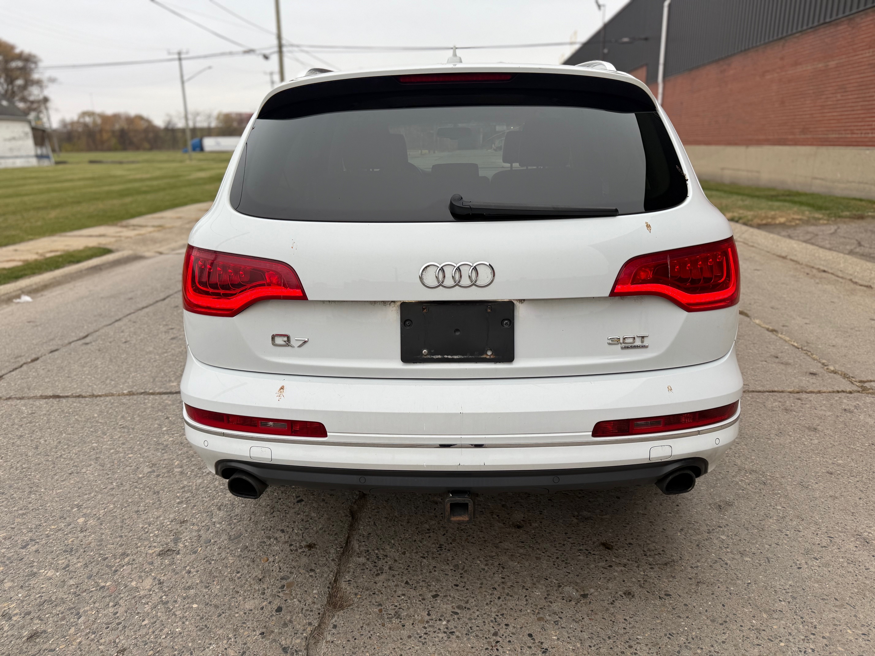 Used 2015 Audi Q7 3.0T Premium AWD/4WD image 5