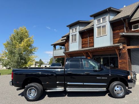 Used 2004 Dodge Ram 3500 Truck SLT image 7