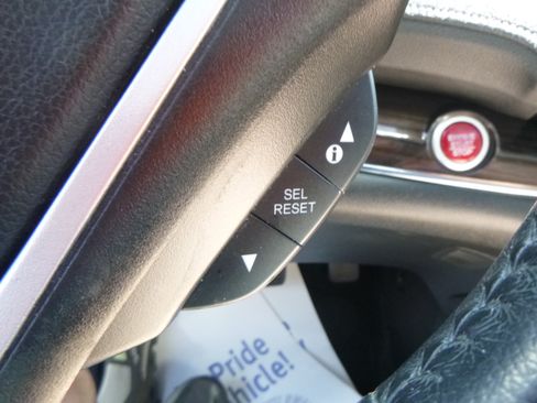 Used 2016 Honda CR-V Touring image 25