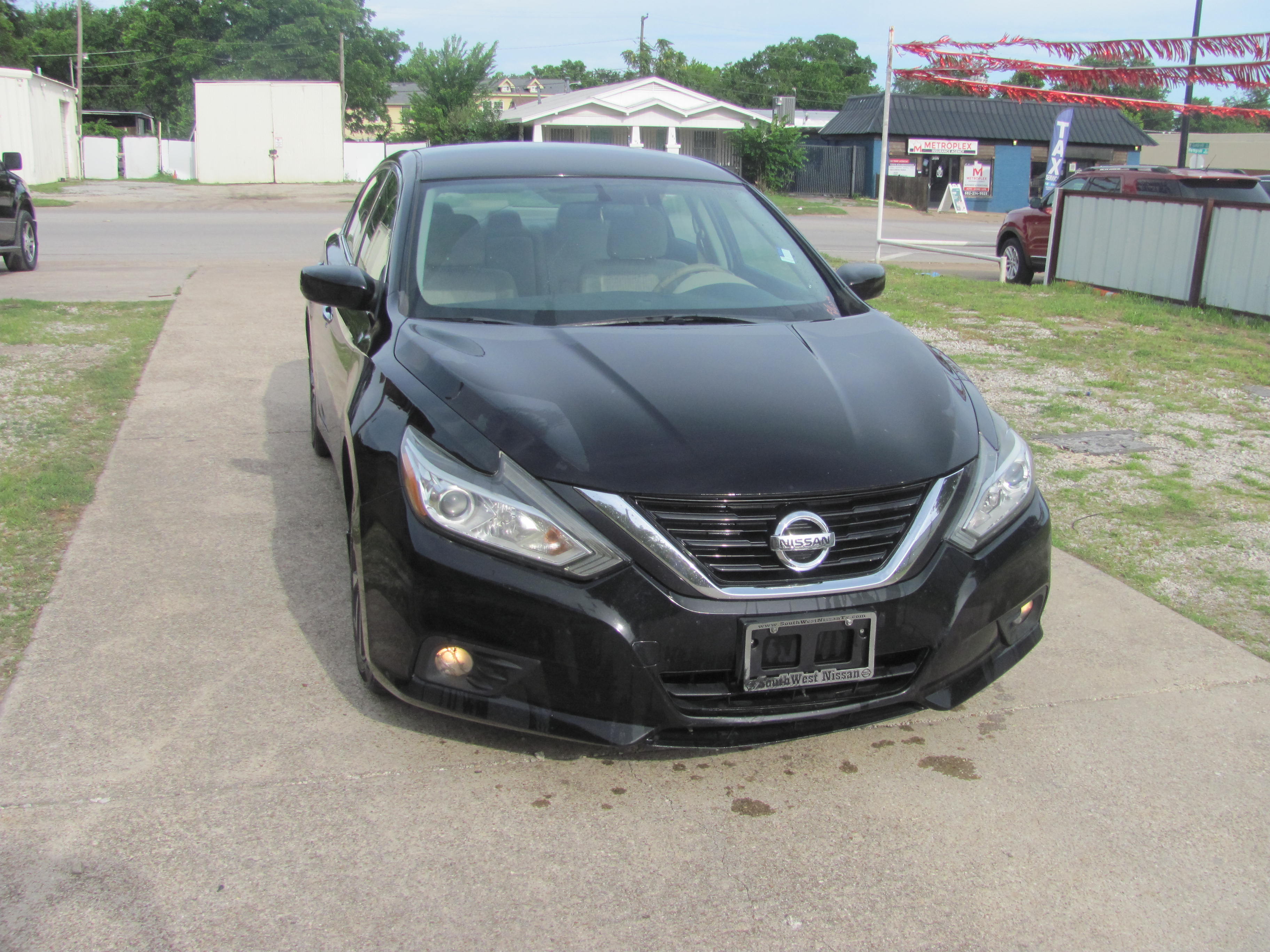 Used 2017 Nissan Altima UNAVAIL FWD image 2